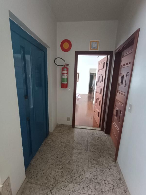 Apartamento, Caiçaras, 4 Quartos, 2 Vagas, 1 Suíte