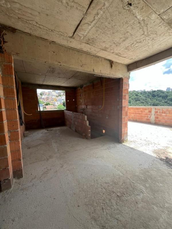 Cobertura, Palmeiras, 3 Quartos, 2 Vagas, 1 Suíte