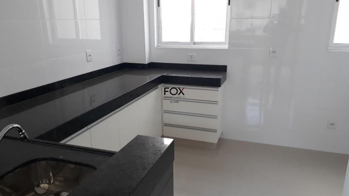 Apartamento, Vila Paris, 2 Quartos, 2 Vagas, 2 Suítes