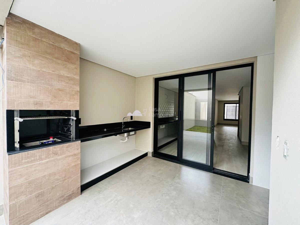 Casa, Jaraguá, 4 Quartos, 3 Vagas, 1 Suíte