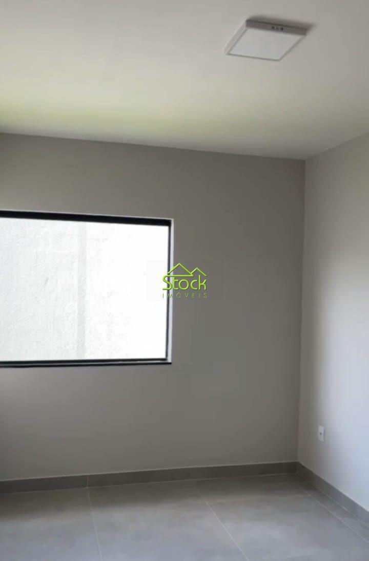 Casa, Jardim Imperial, 3 Quartos, 2 Vagas, 1 Suíte