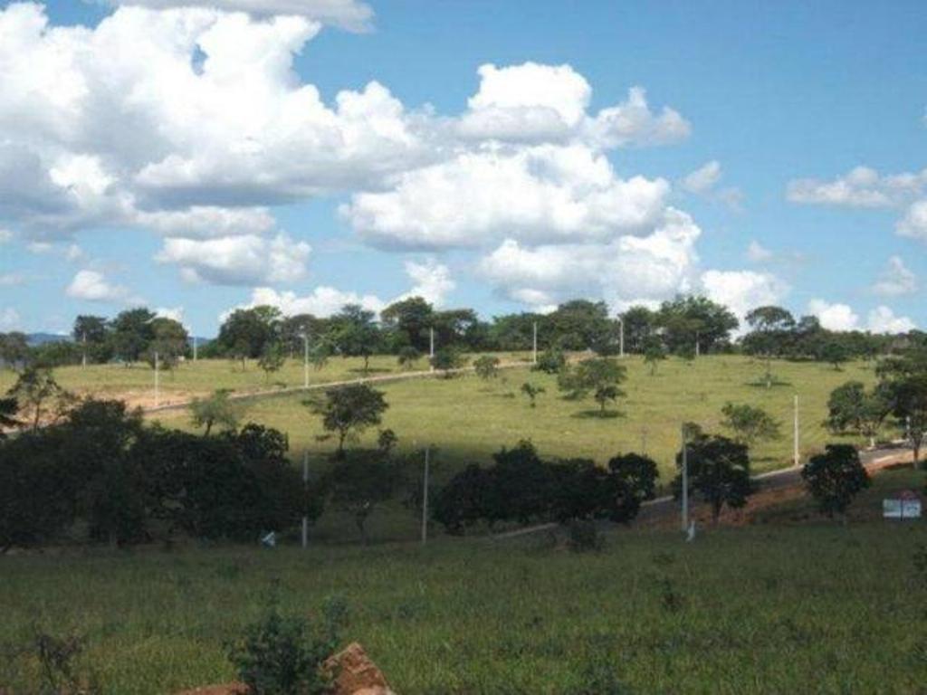 Lote, Canto da Siriema, 0 Quarto, 20 Vagas