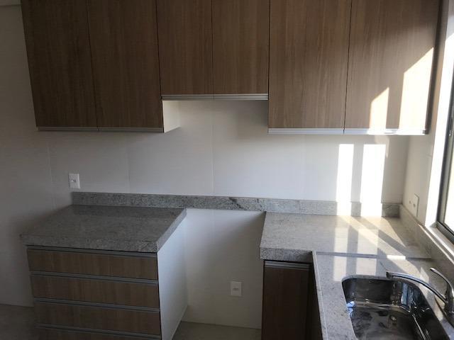Apartamento, Floresta, 3 Quartos, 2 Vagas, 1 Suíte