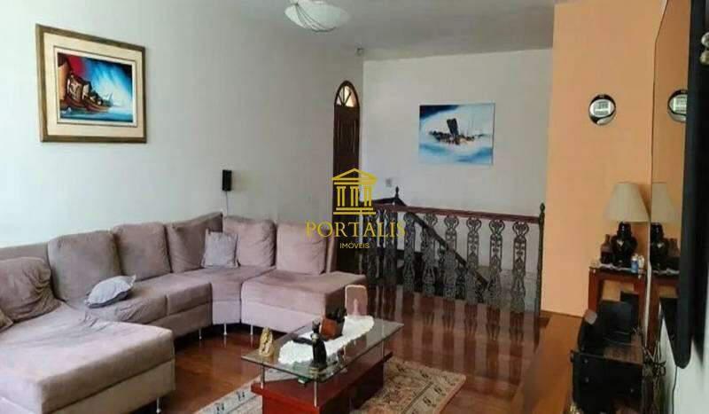 Casa, Luxemburgo, 5 Quartos, 4 Vagas, 2 Suítes