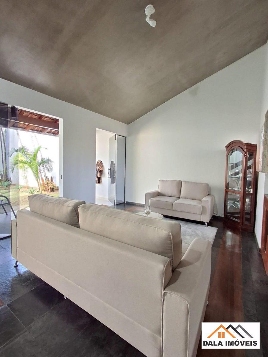 Casa, Palmares, 4 Quartos, 4 Vagas, 2 Suítes