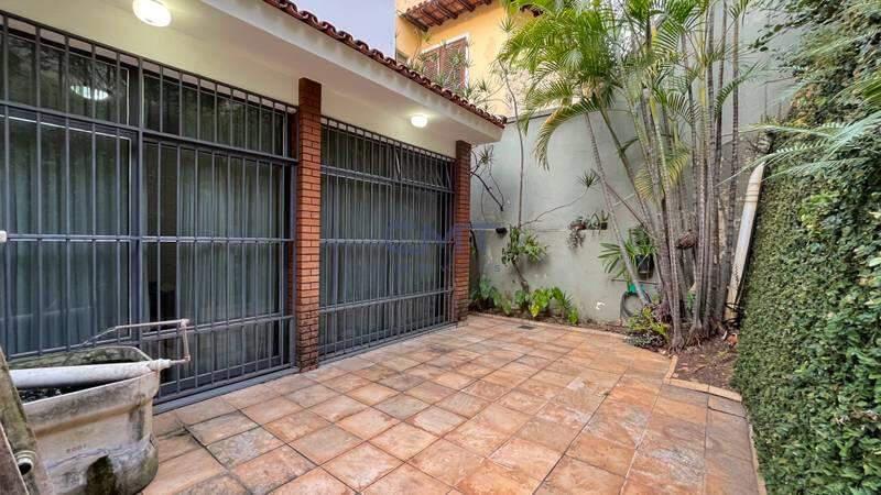 Casa, Comiteco, 4 Quartos, 3 Vagas, 2 Suítes
