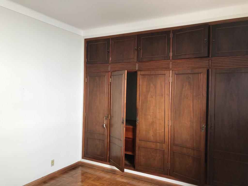 Casa, Vila Pinto, 6 Quartos, 2 Vagas, 2 Suítes