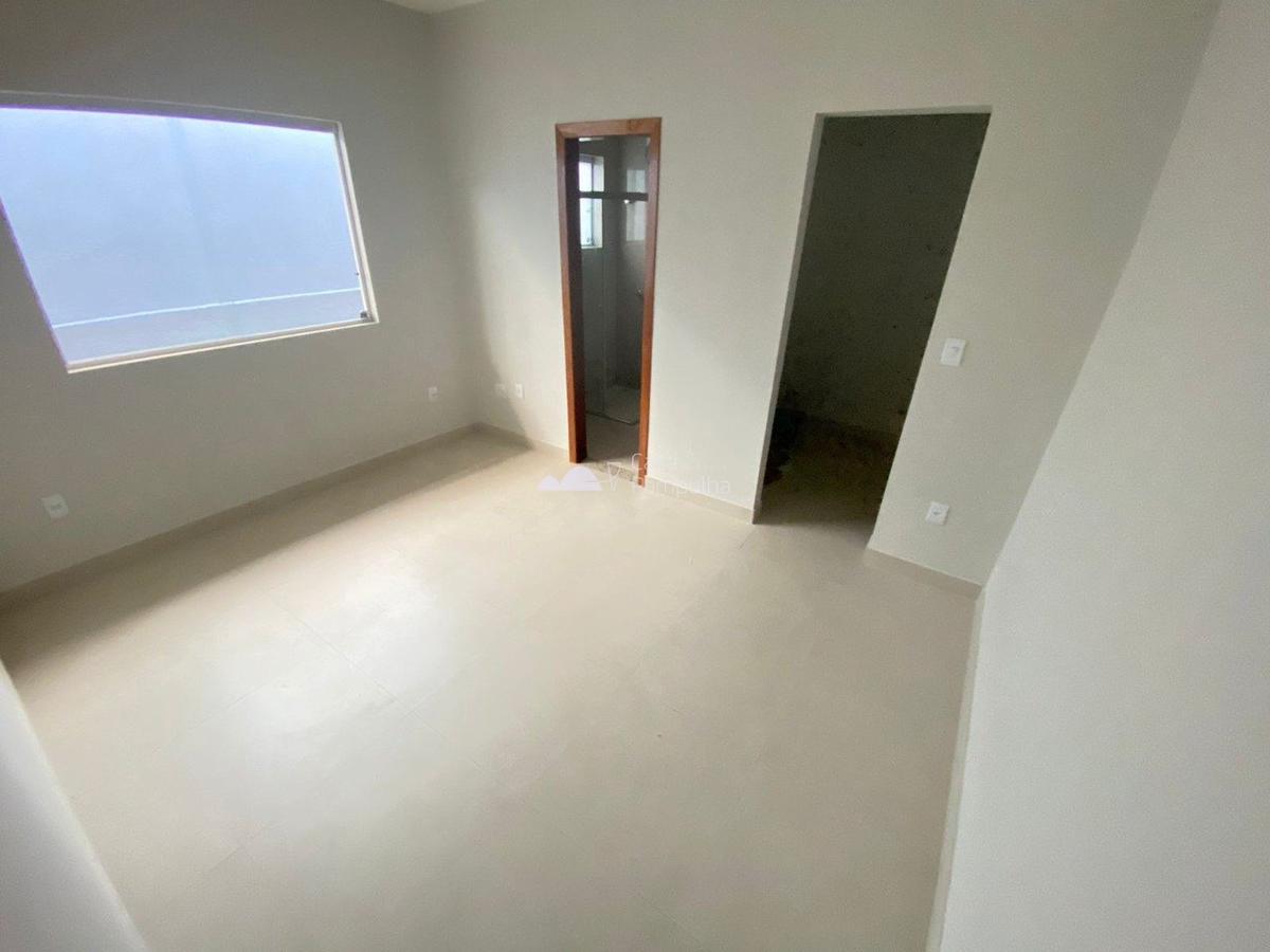 Casa, Jardim Leblon, 3 Quartos, 3 Vagas, 1 Suíte