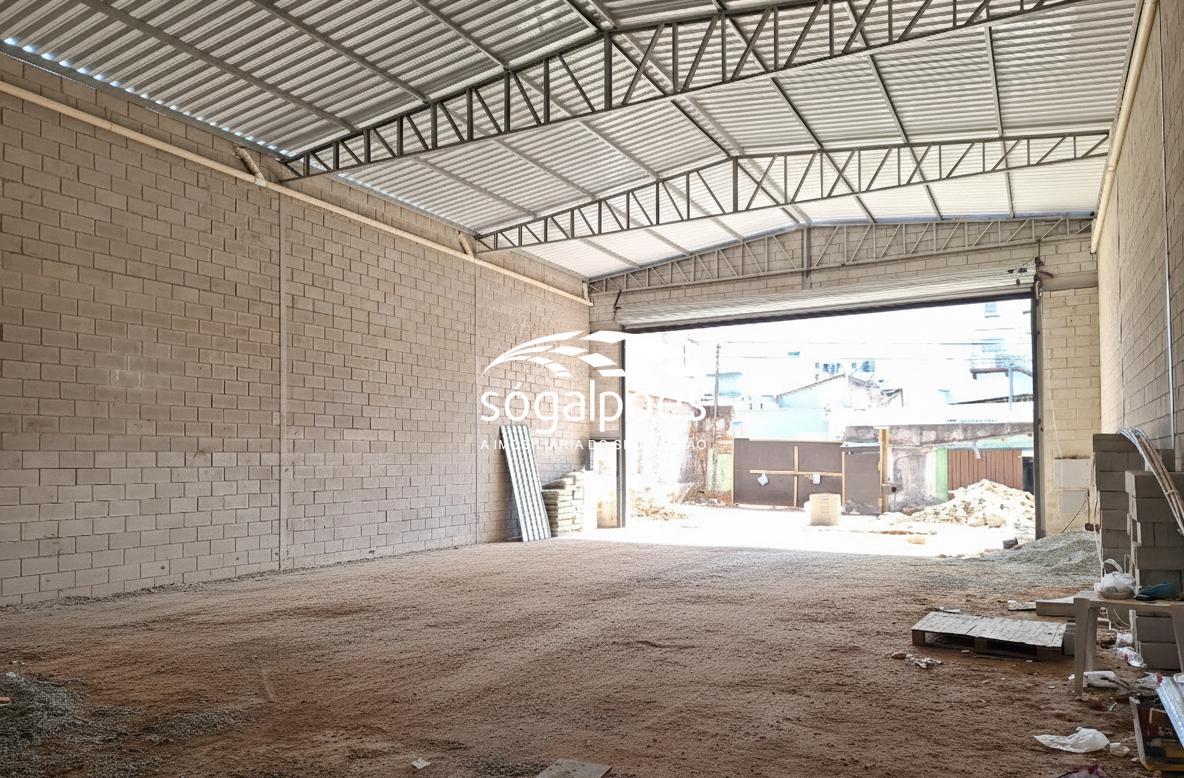 Galpão, Caiçaras, 4 Vagas