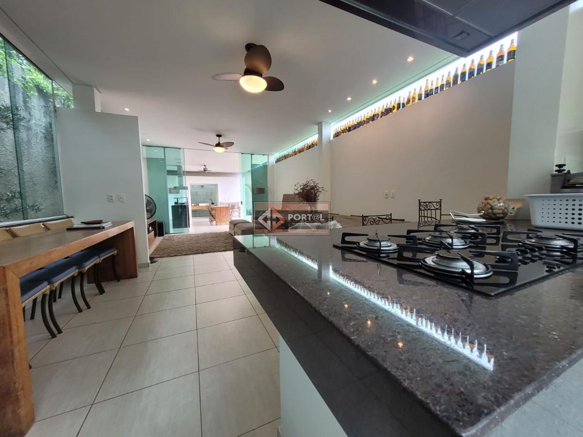 Casa, Bandeirantes (pampulha), 4 Quartos, 4 Vagas, 2 Suítes