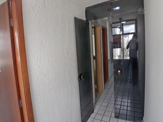 Sala, Centro, 0 Quarto, 1 Vaga