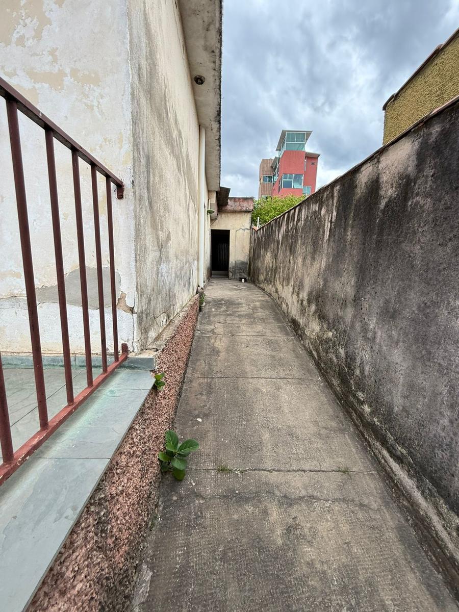 Casa, Angola, 4 Quartos, 1 Vaga