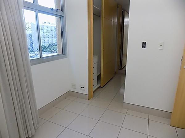Apartamento, Funcionários, 2 Quartos, 2 Vagas, 1 Suíte