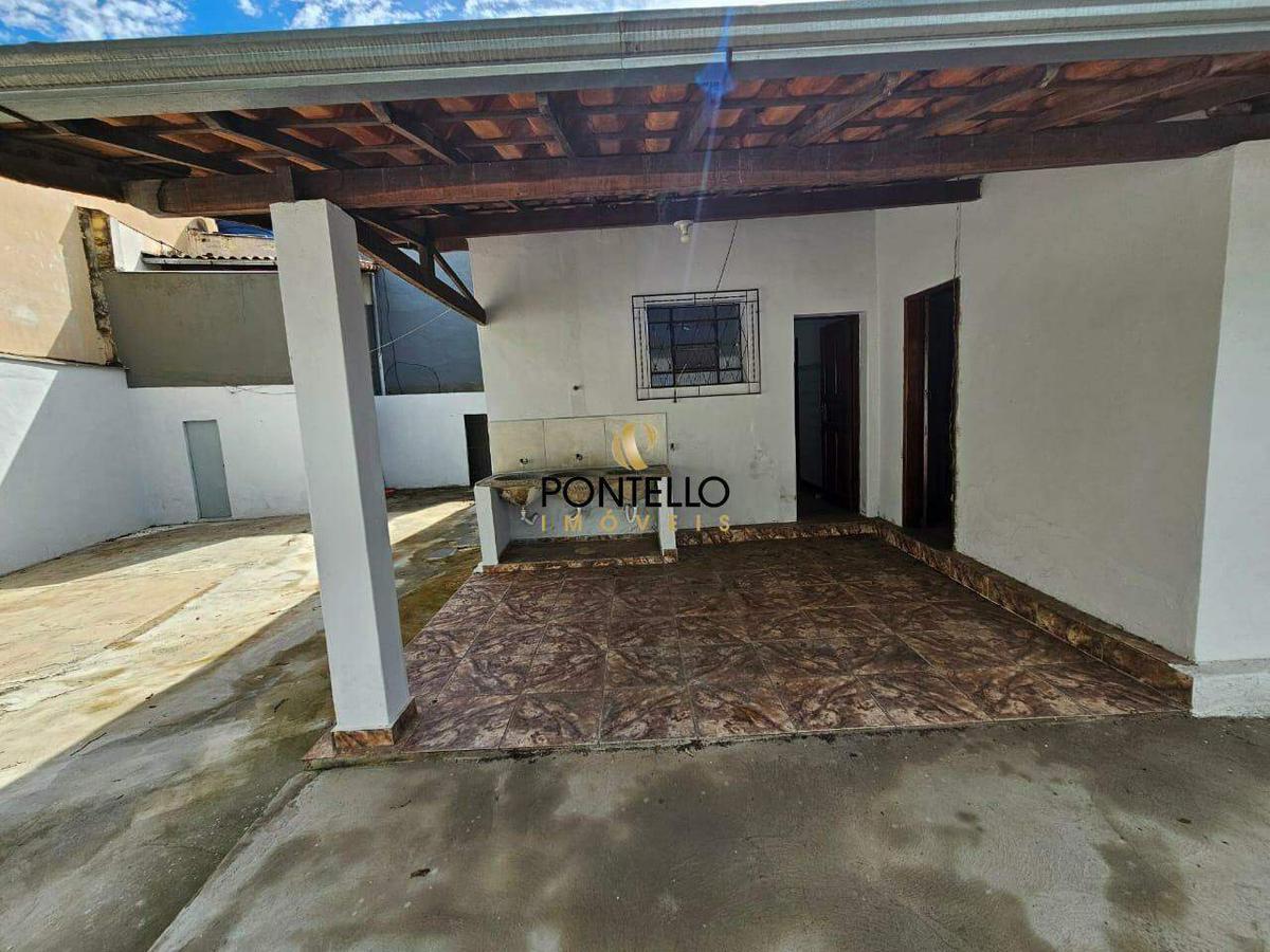 Casa, São Geraldo, 3 Quartos, 2 Vagas, 1 Suíte