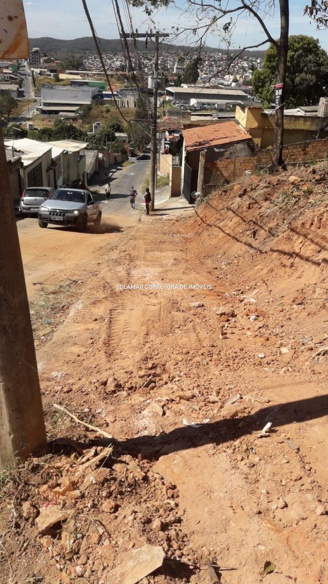 Lote, Savassi, 0 Quarto, 0 Vaga