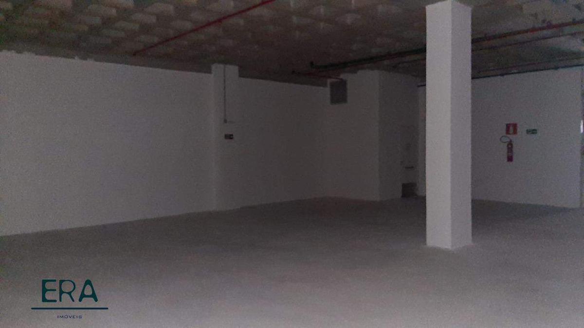 Andar, Centro, 0 Quarto, 36 Vagas