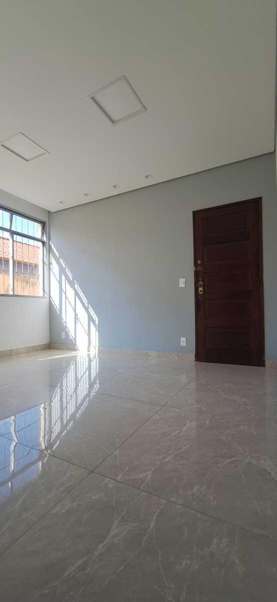 Apartamento, Floresta, 3 Quartos, 1 Vaga, 1 Suíte