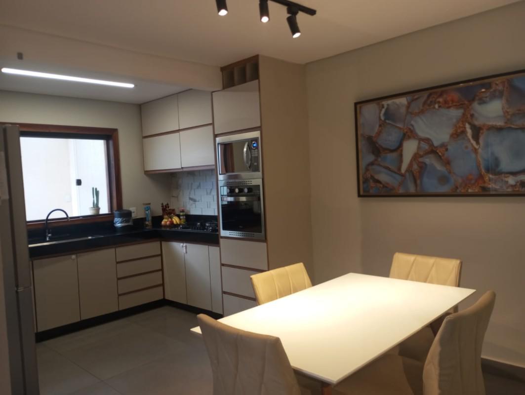 Casa, Nova Gameleira, 3 Quartos, 3 Vagas, 2 Suítes