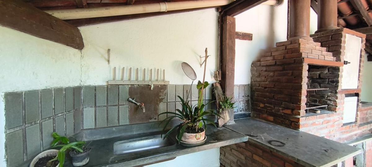 Casa, Santa Lúcia, 6 Quartos, 3 Vagas, 1 Suíte