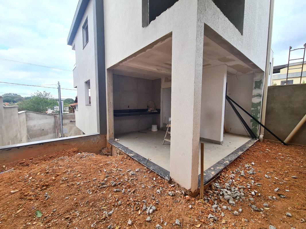 Casa, Ouro Preto, 3 Quartos, 4 Vagas, 1 Suíte