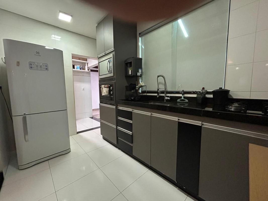 Casa, Masterville, 3 Quartos, 2 Vagas, 1 Suíte