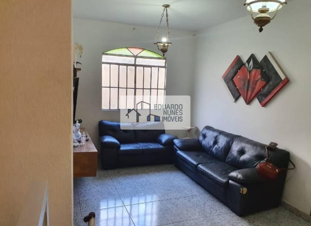Casa, Sagrada Família, 4 Quartos, 2 Vagas