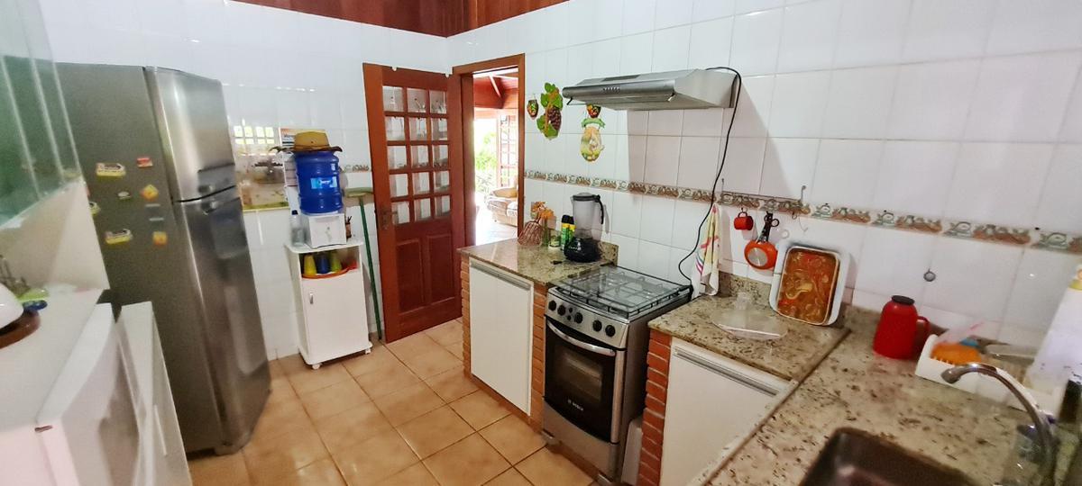 Fazenda, Quarenta e Dois, 4 Quartos, 12 Vagas, 1 Suíte