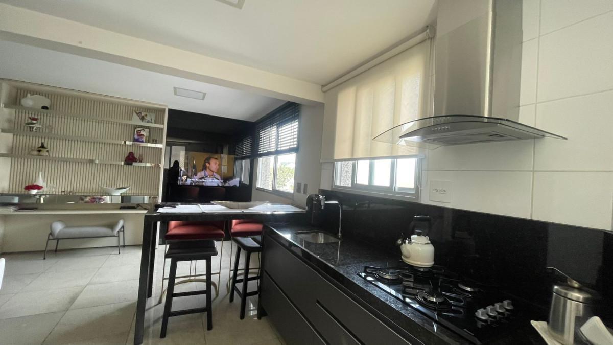 Apartamento, Lourdes, 2 Quartos, 2 Vagas, 1 Suíte