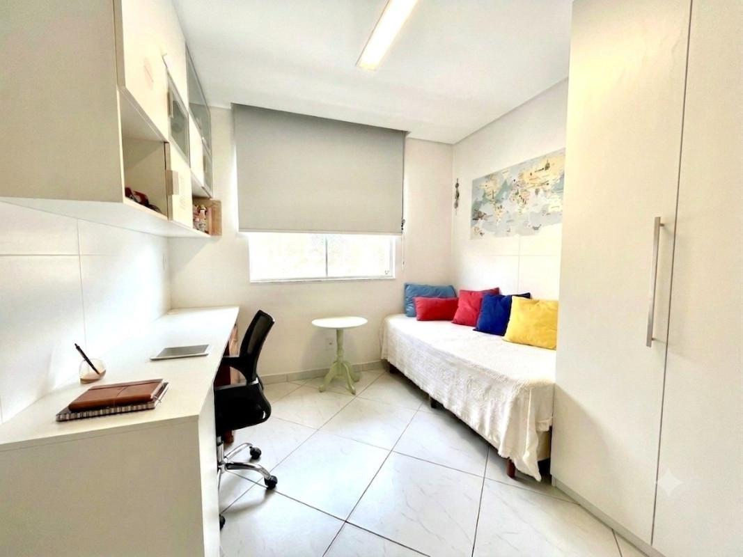 Apartamento, Santa Terezinha, 3 Quartos, 2 Vagas, 1 Suíte