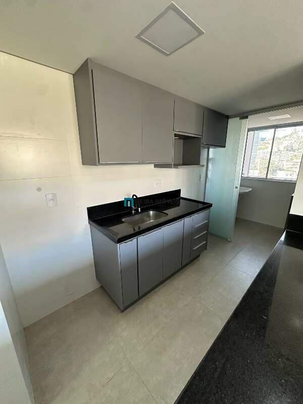 Apartamento, Funcionários, 2 Quartos, 2 Vagas, 2 Suítes