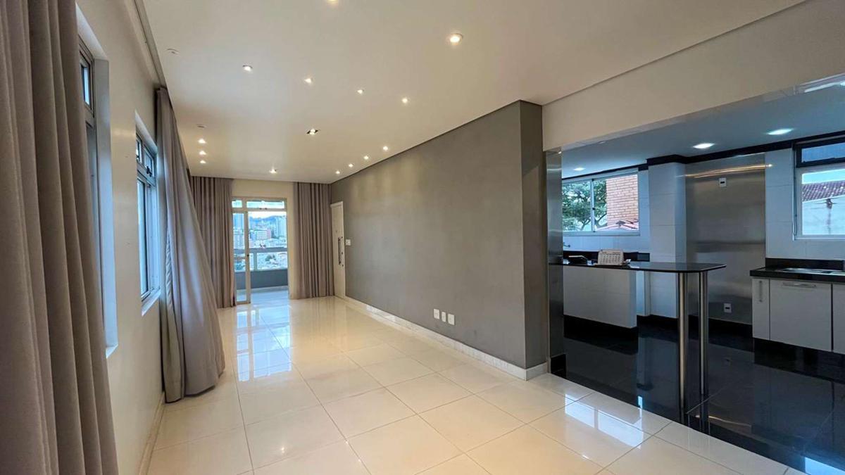 Apartamento, Coração de Jesus, 4 Quartos, 3 Vagas, 1 Suíte
