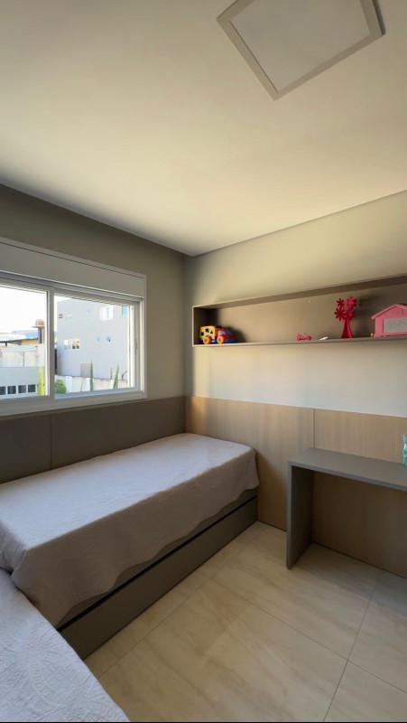 Apartamento, Jardim Riacho das Pedras, 3 Quartos, 4 Vagas, 3 Suítes