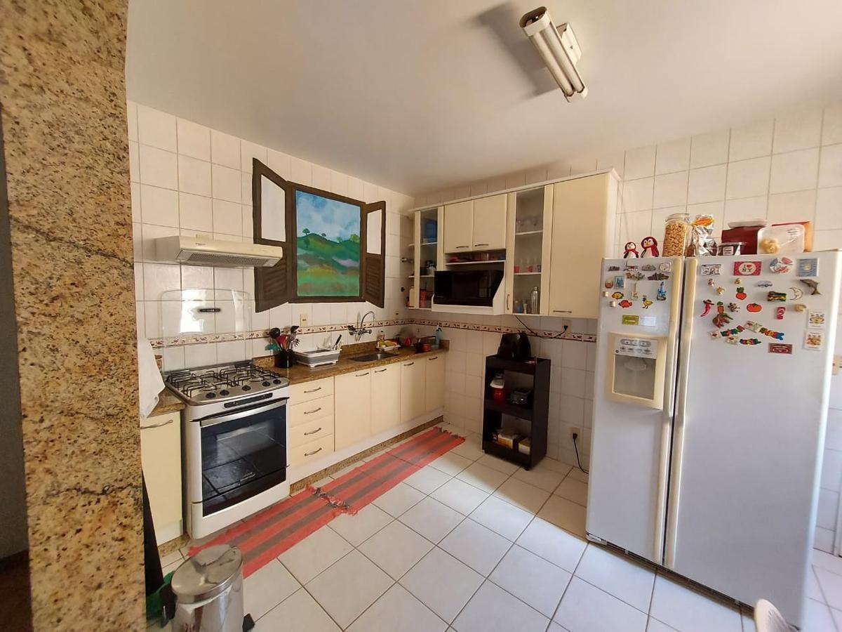 Casa, Álvaro Camargos, 4 Quartos, 2 Vagas, 1 Suíte