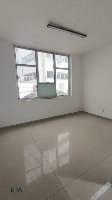 Sala, Centro, 0 Quarto, 0 Vaga