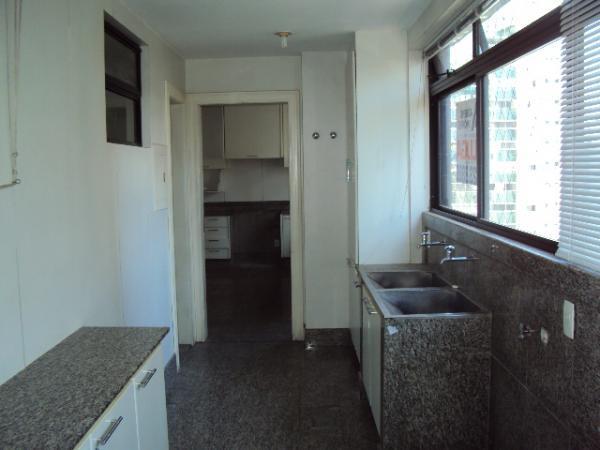 Apartamento, Funcionários, 4 Quartos, 5 Vagas, 4 Suítes