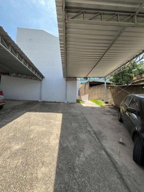 Casa, Masterville, 2 Quartos, 1 Vaga