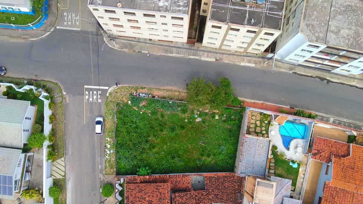 Lote, Santa Helena, 0 Quarto, 0 Vaga