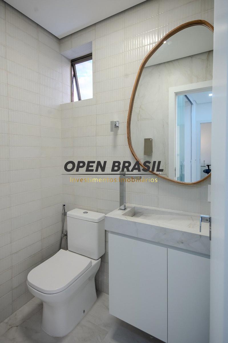 Galpão, Prado, 2 Quartos, 0 Vaga, 2 Suítes