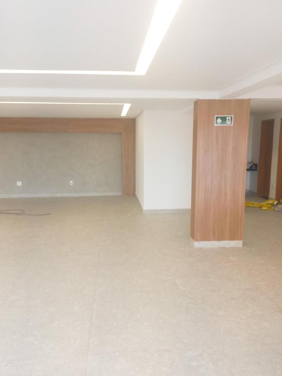 Apartamento, Serrano, 2 Quartos, 1 Vaga