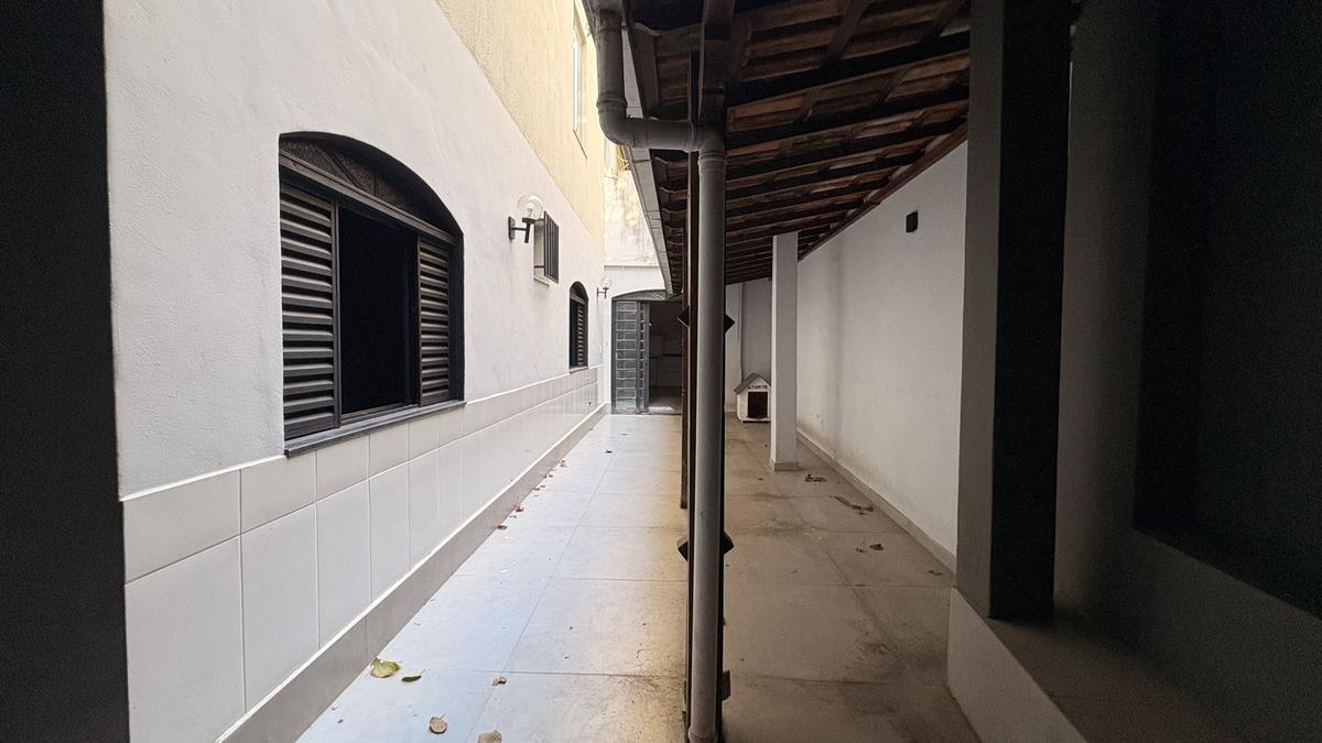 Apartamento, Luxemburgo, 4 Quartos, 1 Vaga, 1 Suíte