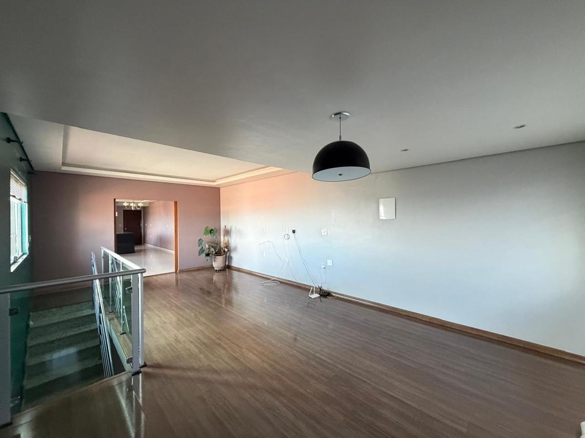 Casa, Tropical, 3 Quartos, 2 Vagas, 1 Suíte