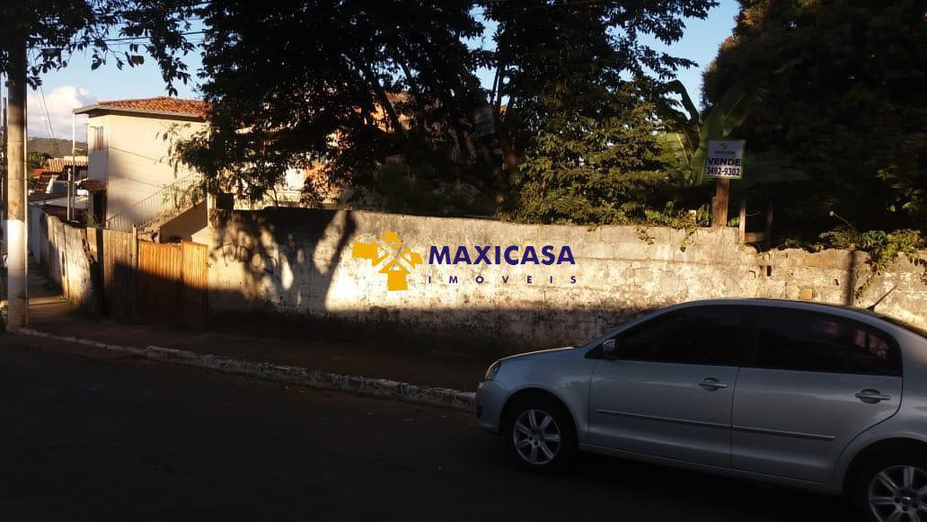 Lote, Centro, 0 Quarto, 0 Vaga