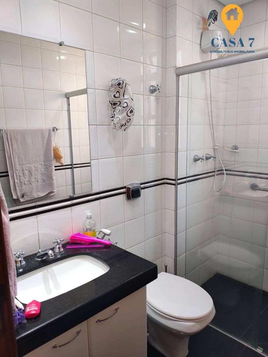 Apartamento, Coração de Jesus, 4 Quartos, 2 Vagas, 1 Suíte