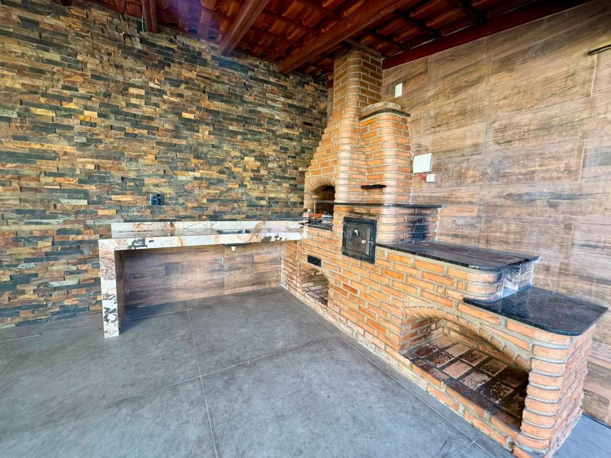 Casa, Rio Branco, 2 Quartos, 4 Vagas