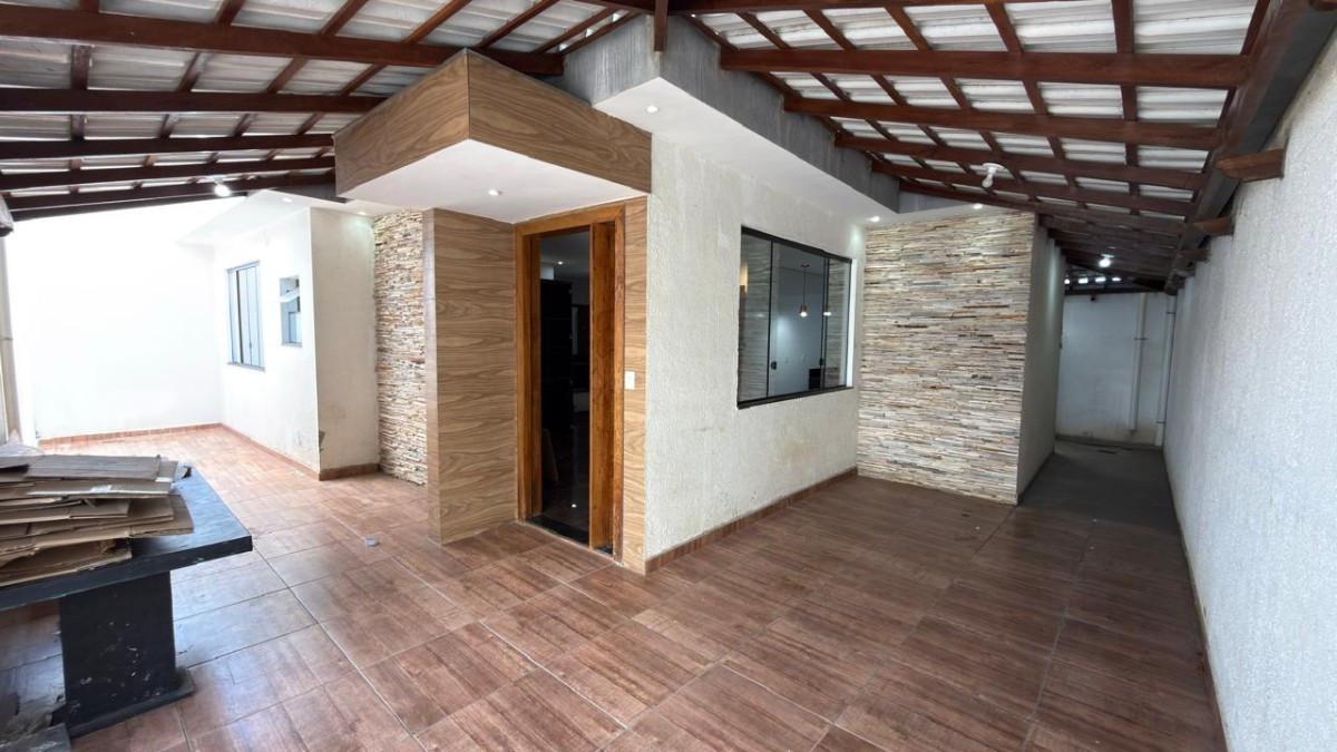 Casa, Masterville, 3 Quartos, 4 Vagas, 1 Suíte