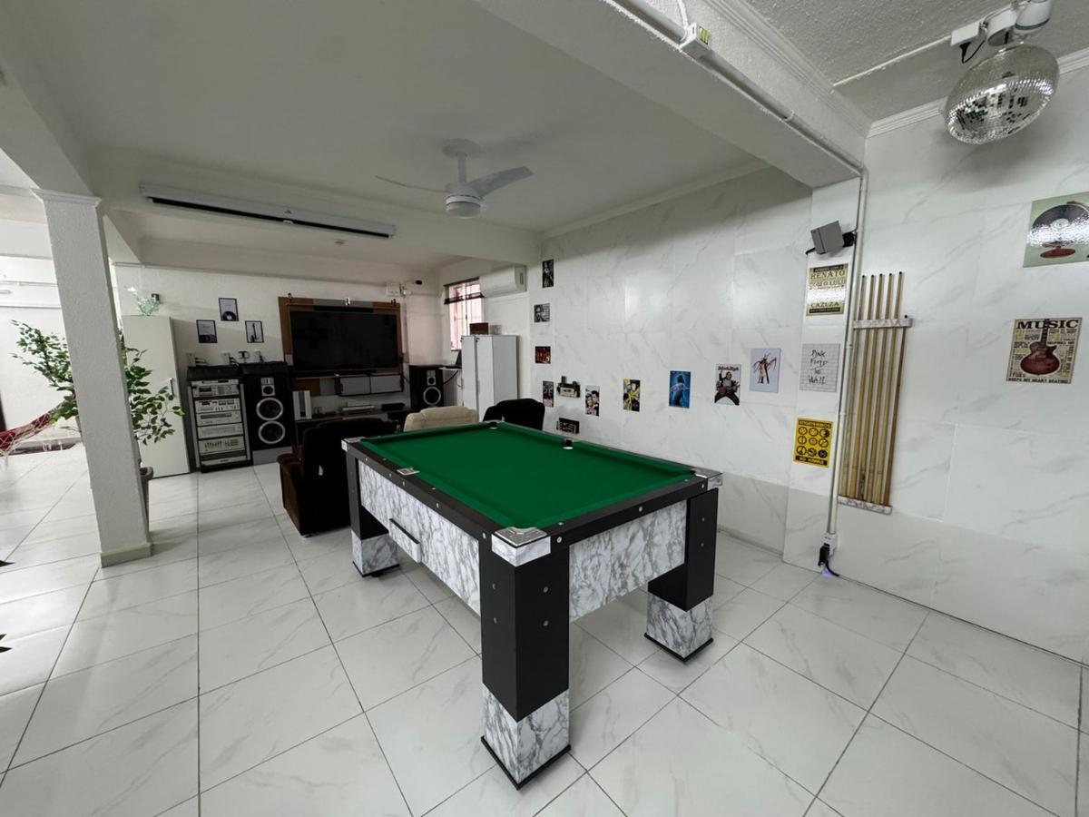 Casa, Sagrada Família, 4 Quartos, 2 Vagas