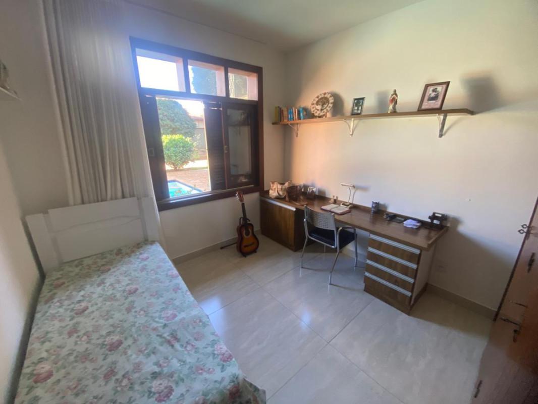 Casa, Nossa Senhora do Carmo, 4 Quartos, 4 Vagas, 2 Suítes