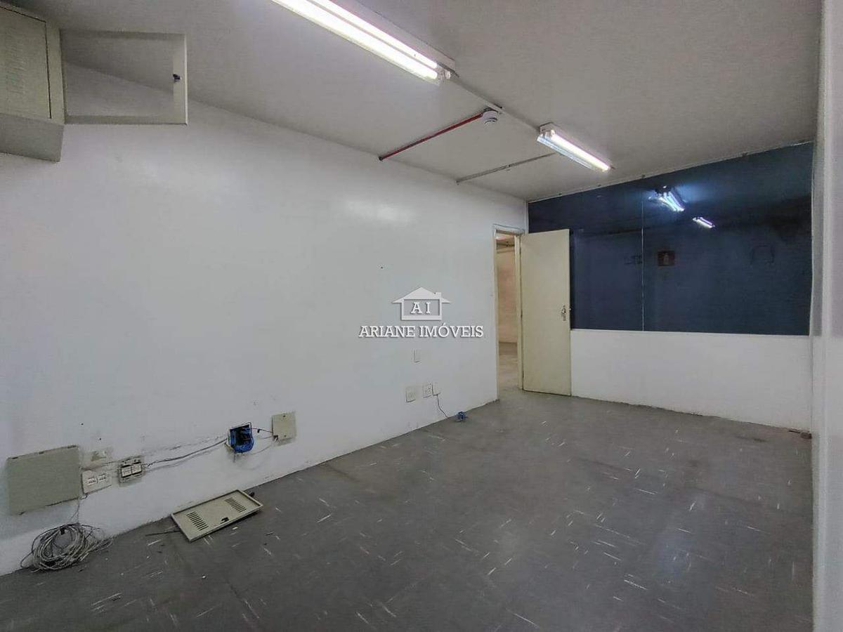Andar, Centro, 0 Quarto, 0 Vaga