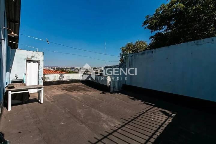 Casa, Camargos, 3 Quartos, 0 Vaga, 1 Suíte