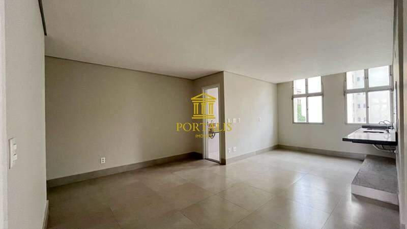 Apartamento, Centro, 2 Quartos, 0 Vaga, 1 Suíte